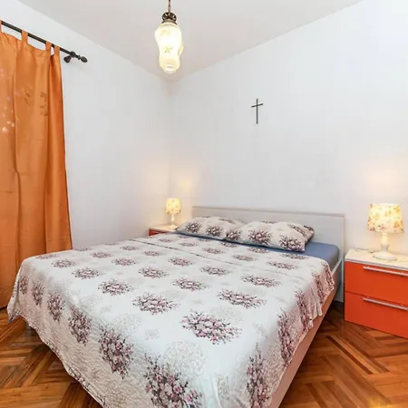 By The Sea With Terrace & Ocean Views On Ciovo Holiday home Trogir